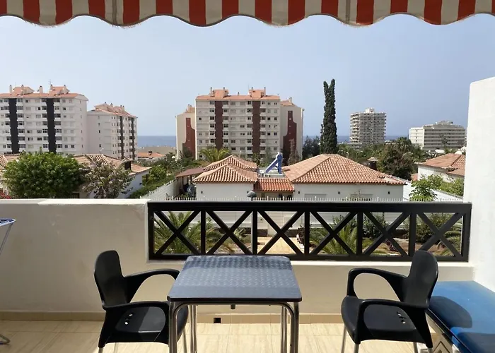1 Bed 7b2, Victoria Court 1, Cristianos, Tenerife شقة لوس كريستيانوس